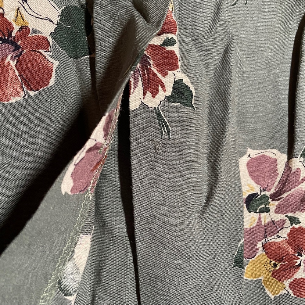 Vintage G.H. Bass & Co. Olive Floral Maxi Skirt Pearl Button Small - Picture 5 of 8